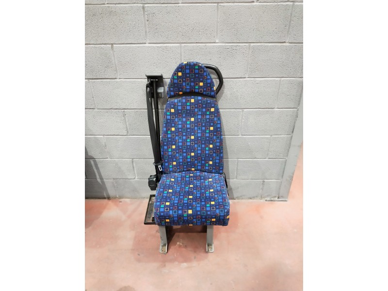Recambio de asiento para volkswagen crafter combi (2e) referencia OEM IAM   