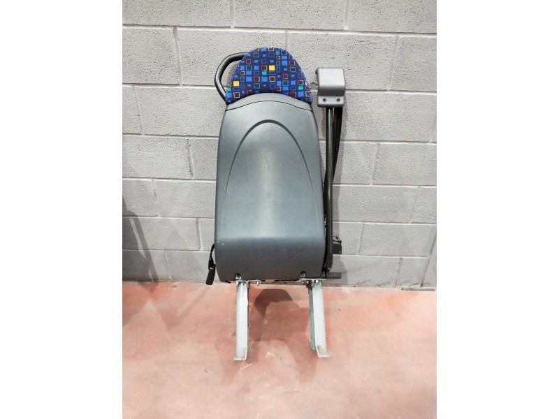 Recambio de asiento para volkswagen crafter combi (2e) referencia OEM IAM   