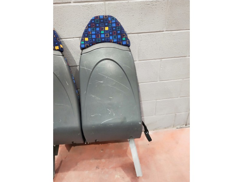 Recambio de asiento para volkswagen crafter combi (2e) referencia OEM IAM   
