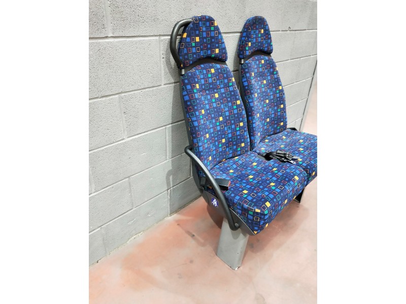 Recambio de asiento para volkswagen crafter combi (2e) referencia OEM IAM   