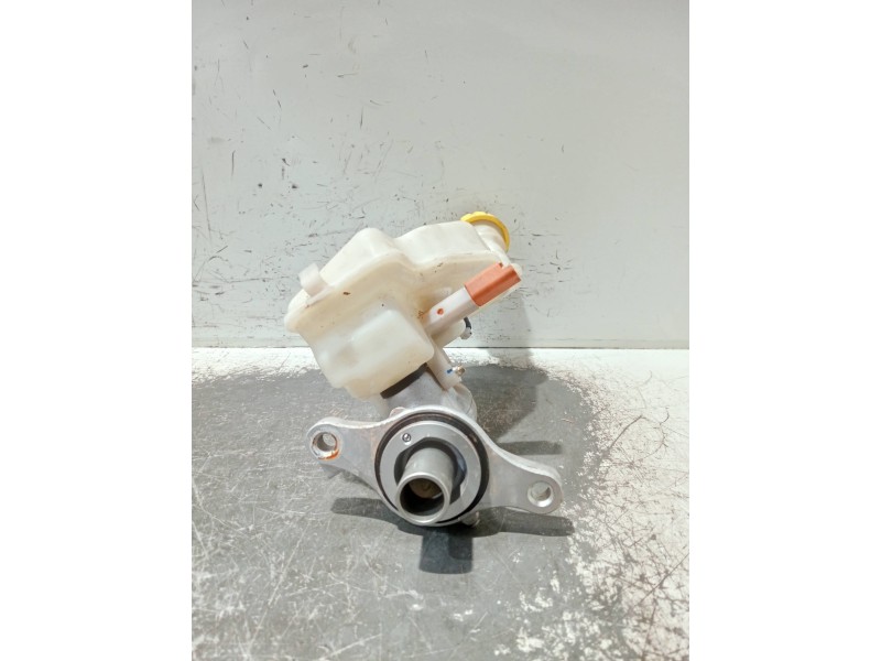 Recambio de bomba freno para citroen c4 cactus referencia OEM IAM 32069745  