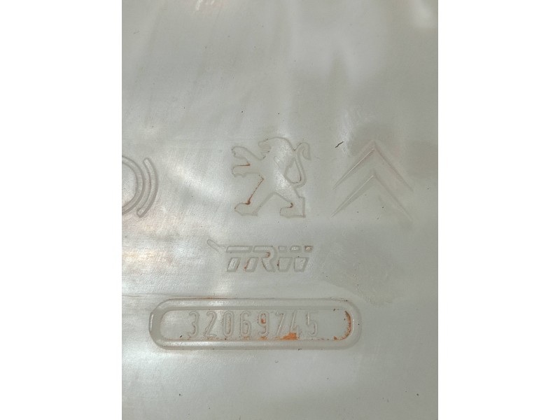 Recambio de bomba freno para citroen c4 cactus referencia OEM IAM 32069745  