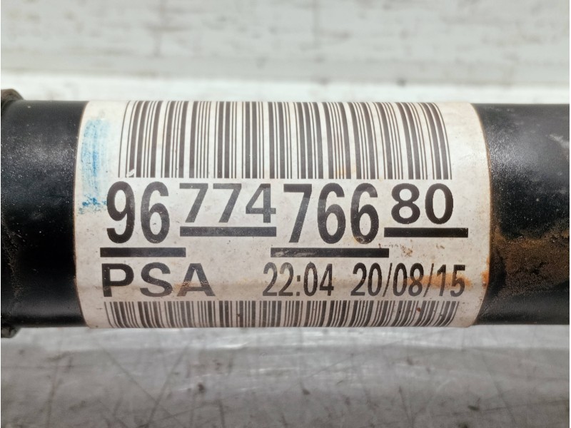 Recambio de transmision delantera derecha para citroen c4 cactus referencia OEM IAM 9677476680  