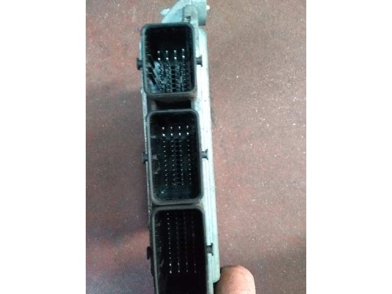 Recambio de centralita motor uce para ford focus berlina (cap) ghia referencia OEM IAM 5WS40227CT 5M5112A650MB 1ARB J38AC 1ARB S