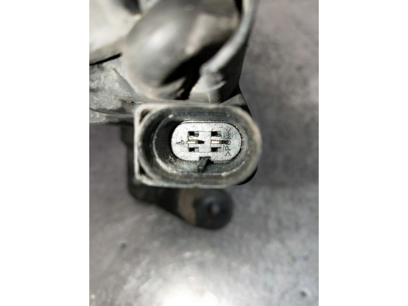 Recambio de faro antiniebla derecho para audi s6 berlina (4b4) referencia OEM IAM 4B3941700 89300321 