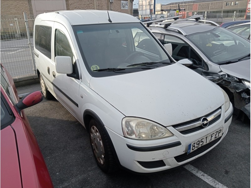 opel combo (corsa c) del año 2008