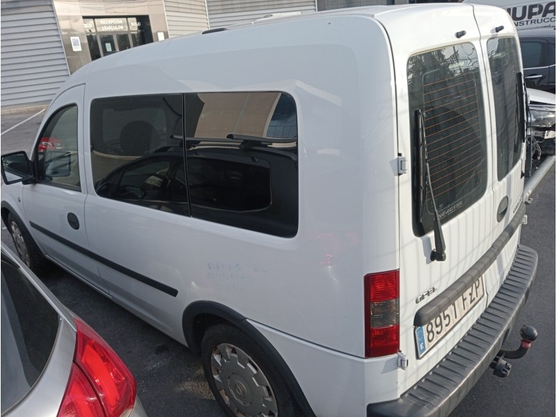 opel combo (corsa c) del año 2008