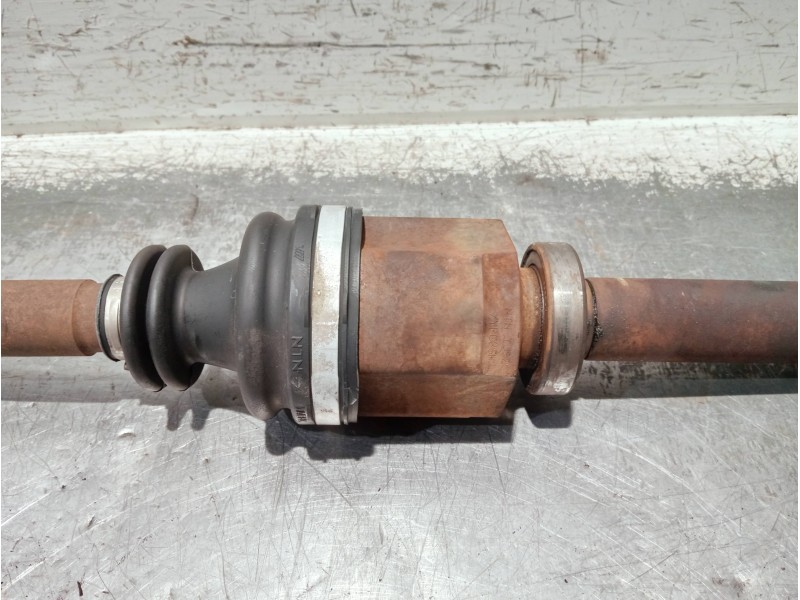 Recambio de transmision delantera derecha para renault megane ii berlina 5p referencia OEM IAM 8200790517 EBJ95BT128 