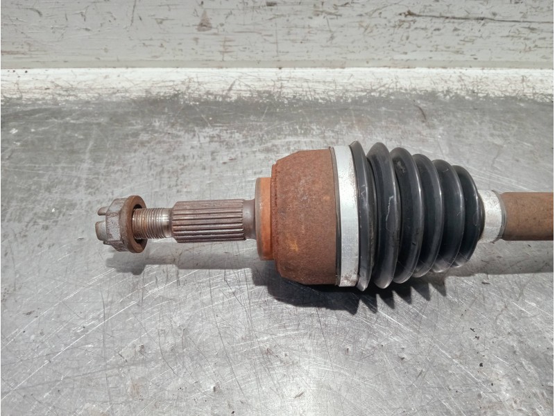 Recambio de transmision delantera izquierda para renault megane ii berlina 5p referencia OEM IAM 8200198016 EBJ95BT20 