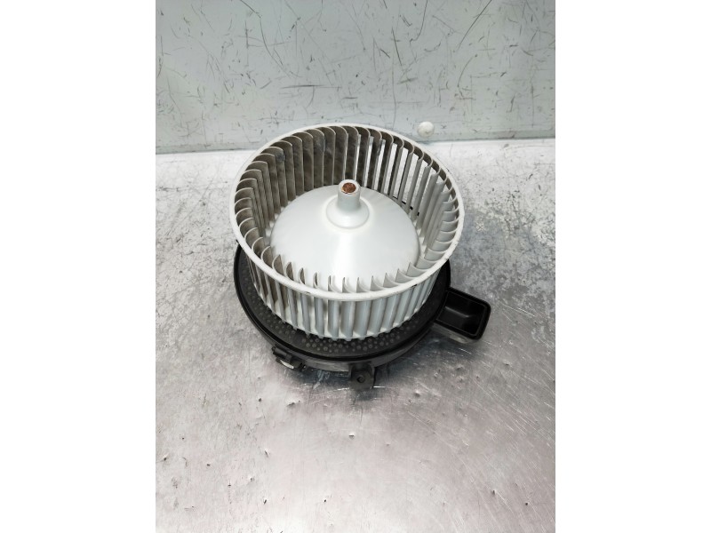 Recambio de motor calefaccion para opel astra k lim. 5türig referencia OEM IAM F011500116 0130309503 