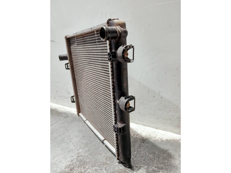 Recambio de radiador agua para citroen c4 cactus referencia OEM IAM 9684522780 886160000 95007T01