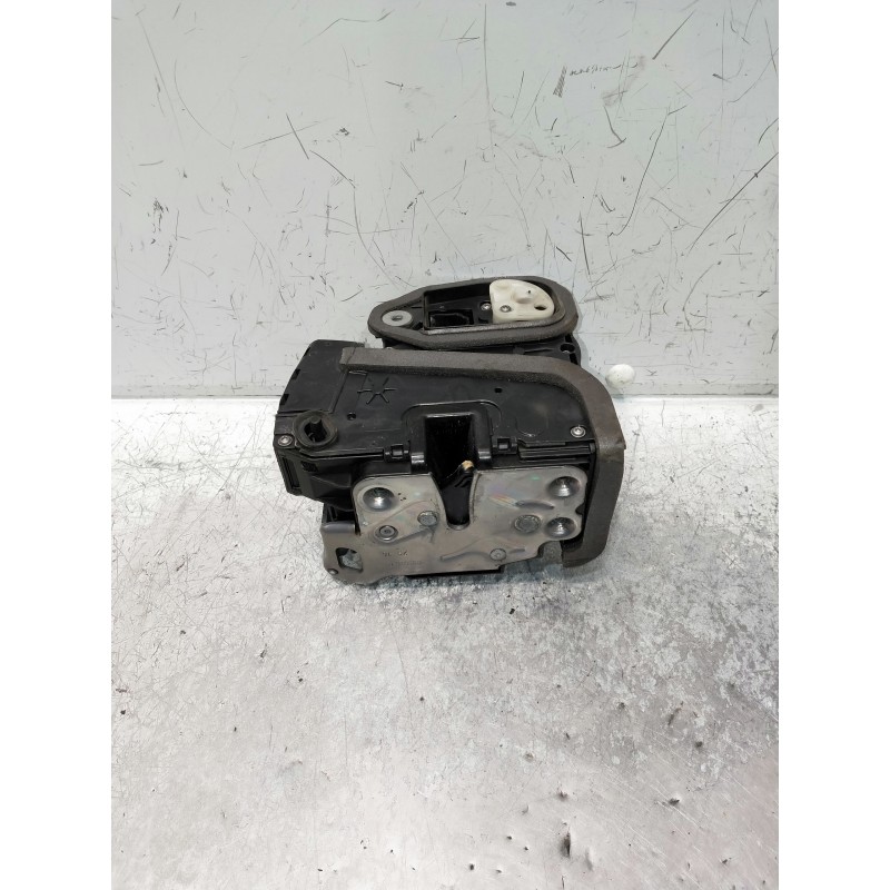 Recambio de motor cierre centralizado trasero derecho para opel astra k lim. 5türig referencia OEM IAM 13507135 C303907218S 2759