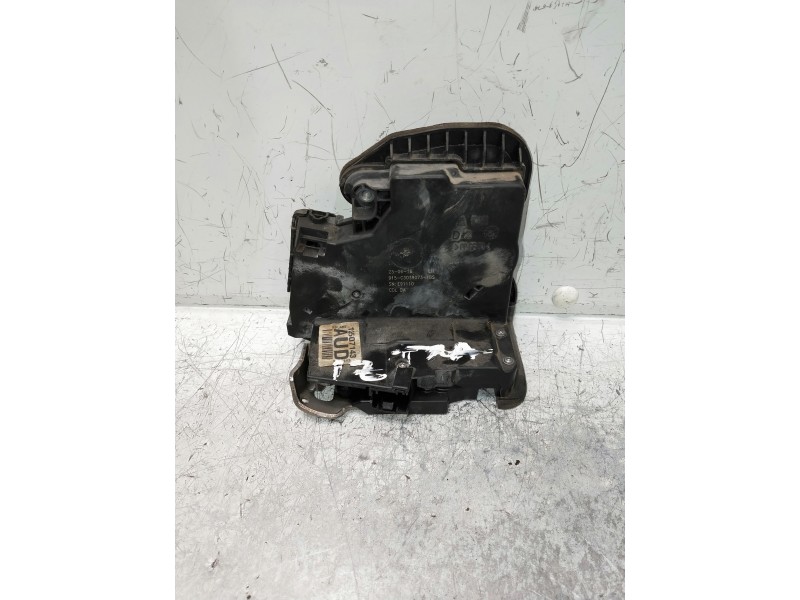 Recambio de motor cierre centralizado trasero izquierdo para opel astra k lim. 5türig referencia OEM IAM 13507143 C303907318S. E