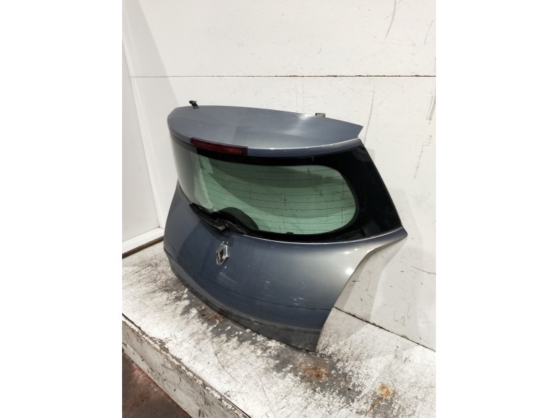 Recambio de porton trasero para renault megane ii berlina 5p referencia OEM IAM   5P
