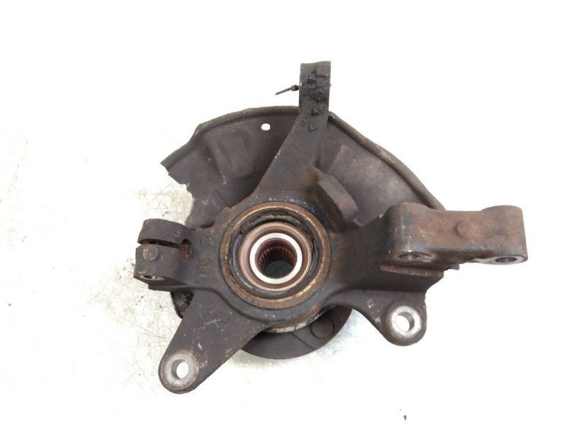 Recambio de mangueta delantera izquierda para kia carens 1.8 cat referencia OEM IAM   