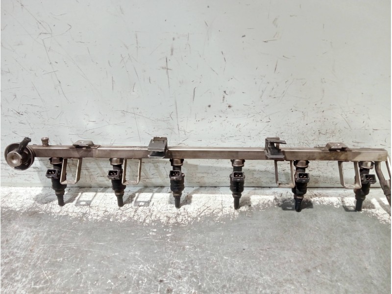 Recambio de rampa inyectora para bmw serie 5 berlina (e39) referencia OEM IAM 14279851353  