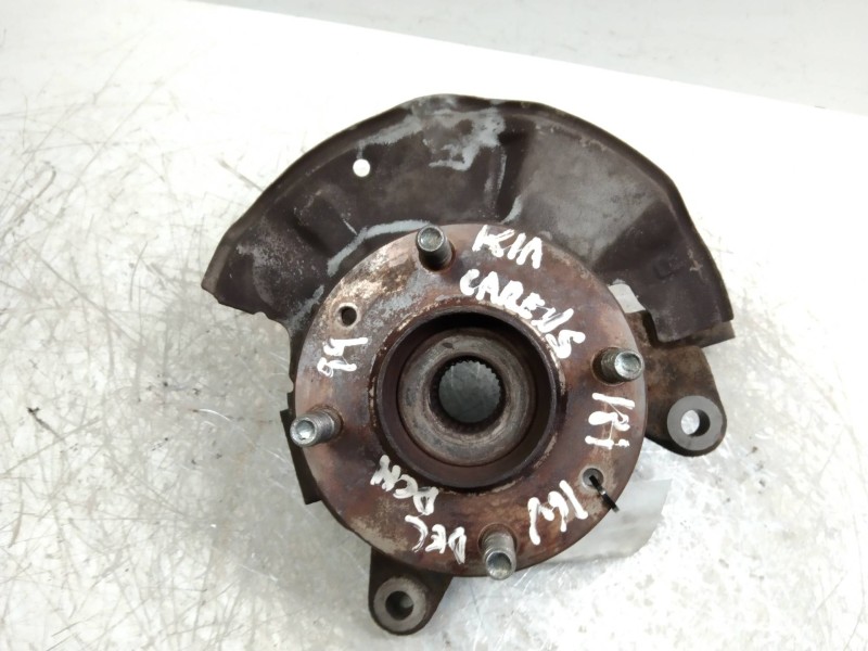 Recambio de mangueta delantera derecha para kia carens 1.8 cat referencia OEM IAM   