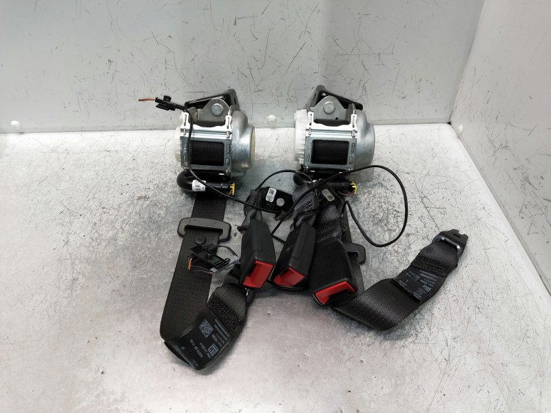 Recambio de juego cinturones trasero para opel astra k lim. 5türig referencia OEM IAM 39059589 39059590 34195019 5P 34195017