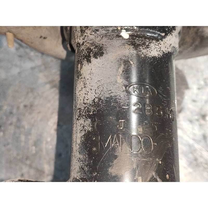 Recambio de amortiguador delantero izquierdo para hyundai santa fe (bm) 2.2 crdi style 4x4 referencia OEM IAM 546502B510  