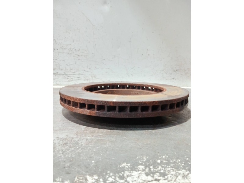 Recambio de disco freno delantero para mitsubishi montero (v60/v70) referencia OEM IAM   