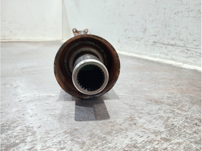 Recambio de transmision central delantera para mitsubishi montero (v60/v70) referencia OEM IAM MR410559  