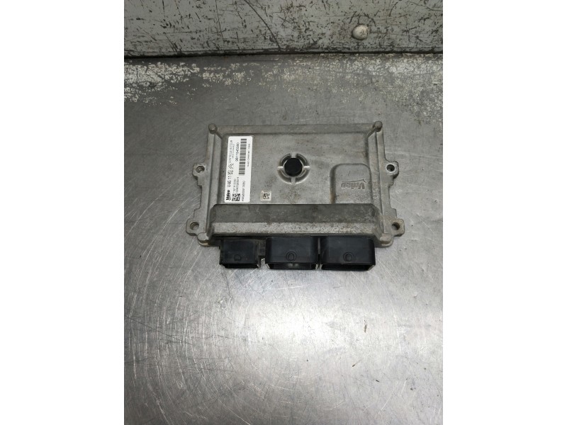 Recambio de centralita motor uce para citroen c4 cactus referencia OEM IAM 9811545080 V29059263A 152180050 HW9800913080