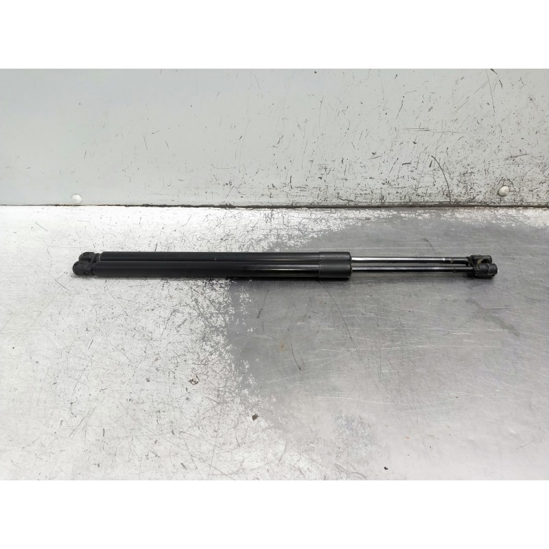 Recambio de amortiguadores maletero / porton para volkswagen touran (5t1) referencia OEM IAM 2304180905N 5TA827550AE01S 