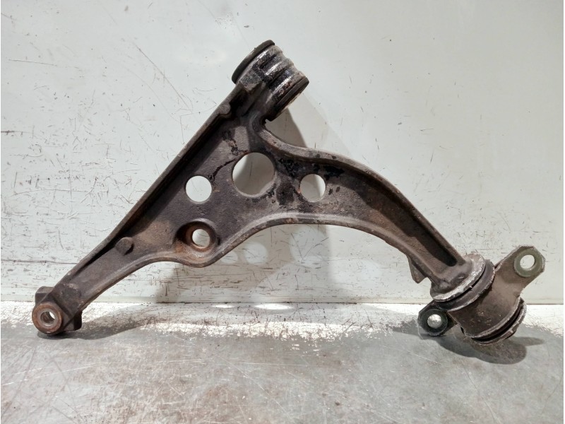 Recambio de brazo suspension inferior delantero derecho para fiat ducato caja cerrada (desde 03.94) referencia OEM IAM 130237208