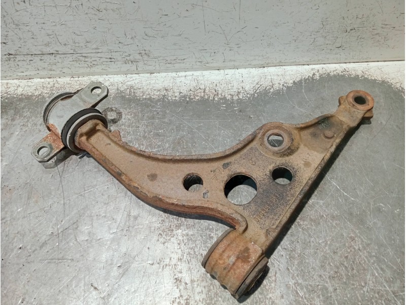 Recambio de brazo suspension inferior delantero izquierdo para fiat ducato caja cerrada (desde 03.94) referencia OEM IAM 1302369