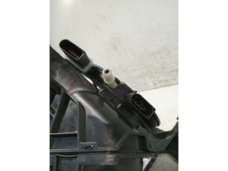 Recambio de deposito combustible para volkswagen caddy furgón/kombi referencia OEM IAM 5R3131877C 0444040022 5Q0131969E ADBLU