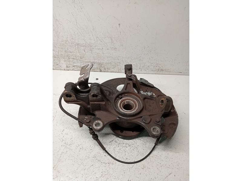 Recambio de mangueta delantera derecha para citroen c4 picasso referencia OEM IAM   