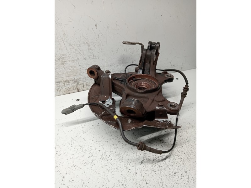 Recambio de mangueta delantera izquierda para citroen c4 picasso referencia OEM IAM   