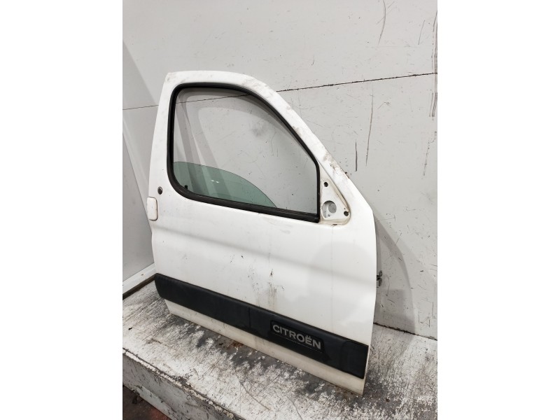 Recambio de puerta delantera derecha para citroen berlingo referencia OEM IAM   4P