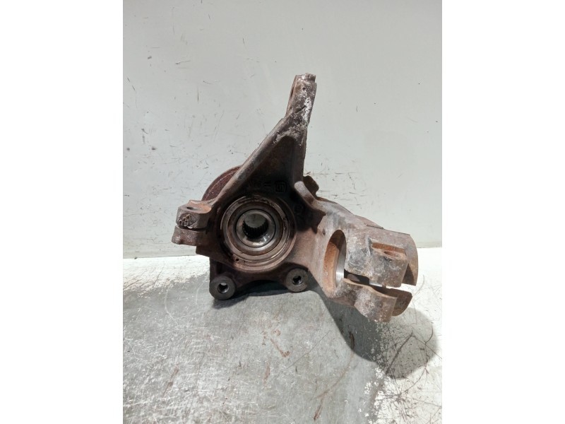 Recambio de mangueta delantera izquierda para citroen xsara berlina referencia OEM IAM   