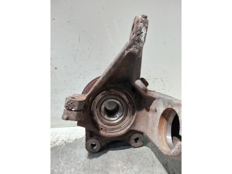 Recambio de mangueta delantera izquierda para citroen xsara berlina referencia OEM IAM   