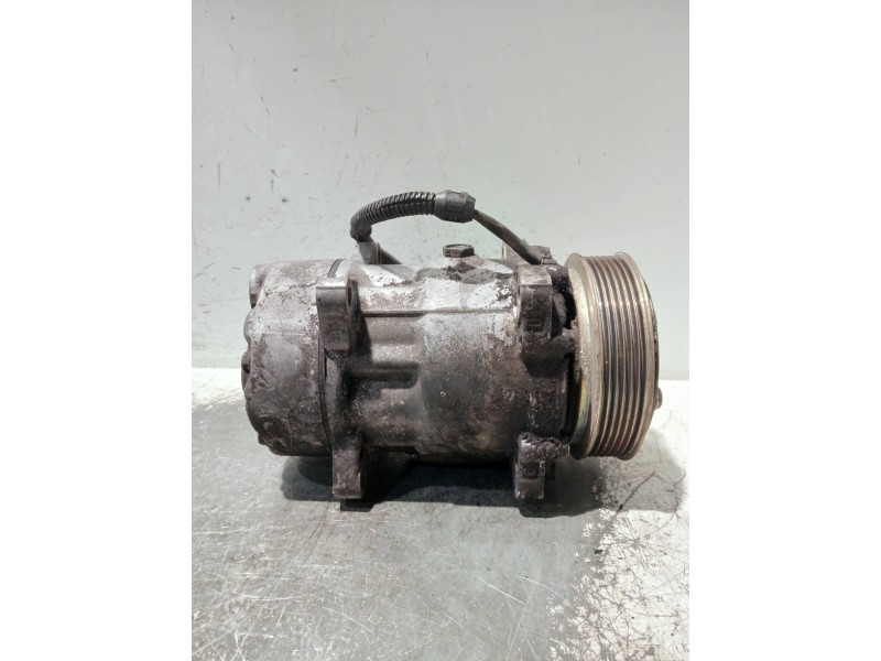 Recambio de compresor aire acondicionado para citroen xsara berlina referencia OEM IAM 1227F  