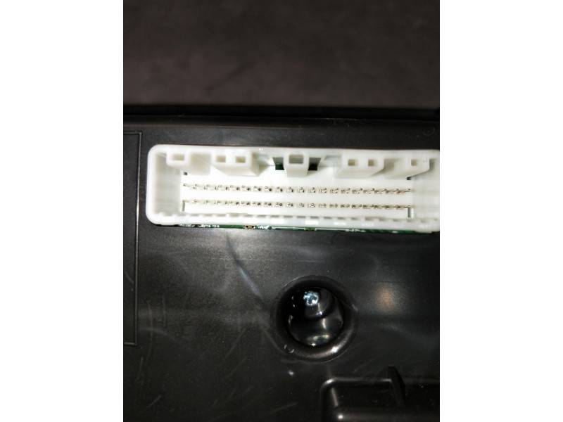 Recambio de mando calefaccion / aire acondicionado para nissan leaf referencia OEM IAM 275005SE0B T60466BE 