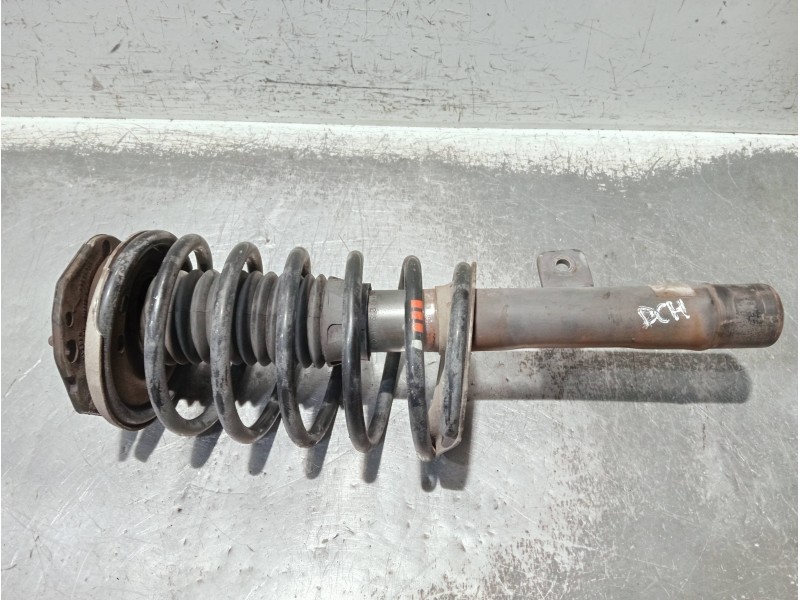 Recambio de amortiguador delantero derecho para citroen xsara berlina referencia OEM IAM   