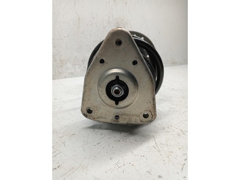 Recambio de amortiguador delantero derecho para citroen c4 picasso referencia OEM IAM 9810539780  