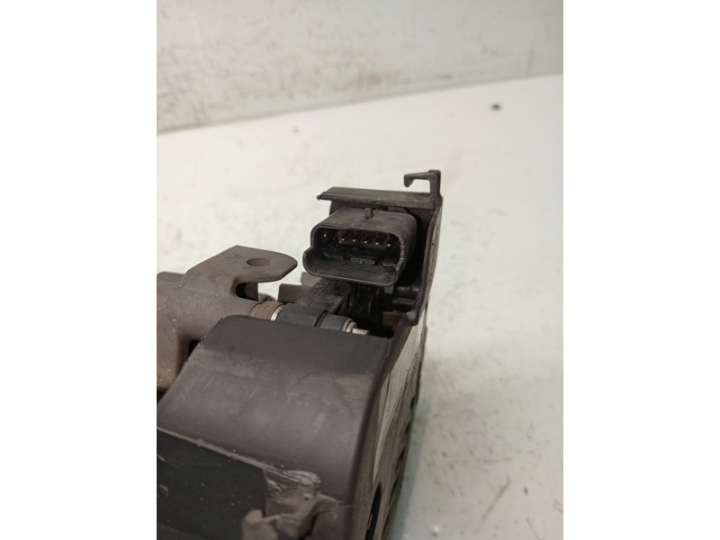 Recambio de alternador para citroen c4 picasso referencia OEM IAM 9815455980  