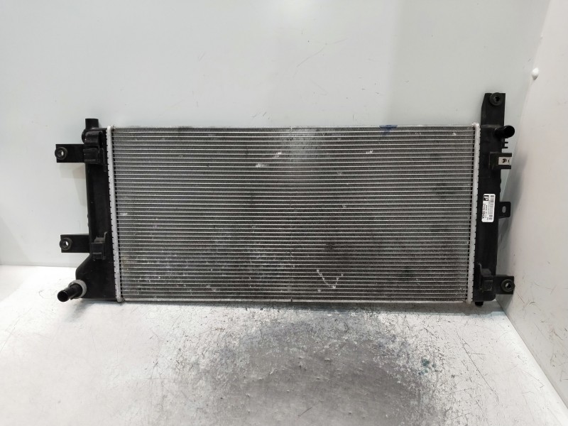Recambio de radiador agua para nissan leaf referencia OEM IAM 214105SH0A  