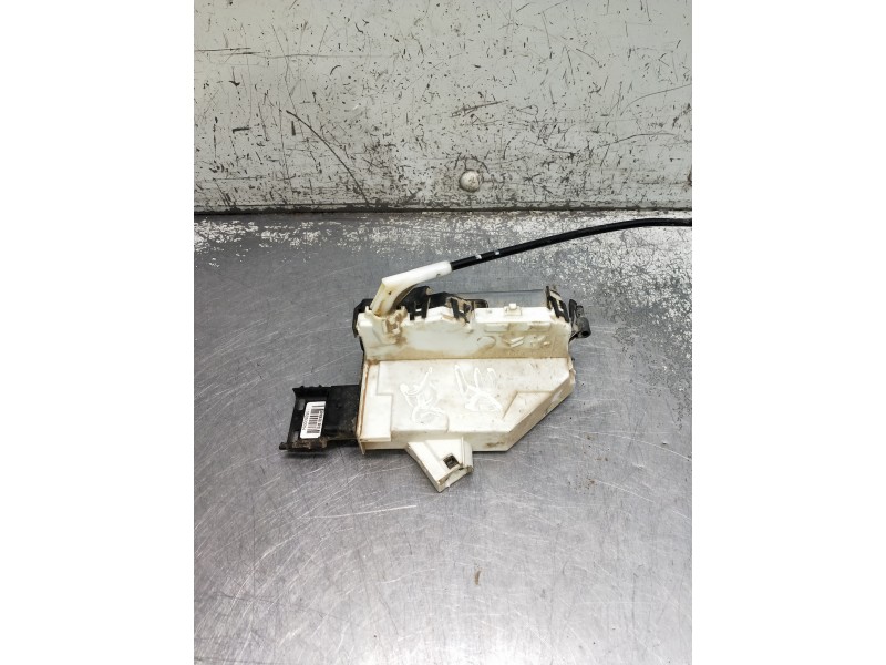 Recambio de motor cierre centralizado delantero derecho para citroen berlingo cuadro referencia OEM IAM PSA828405  4P