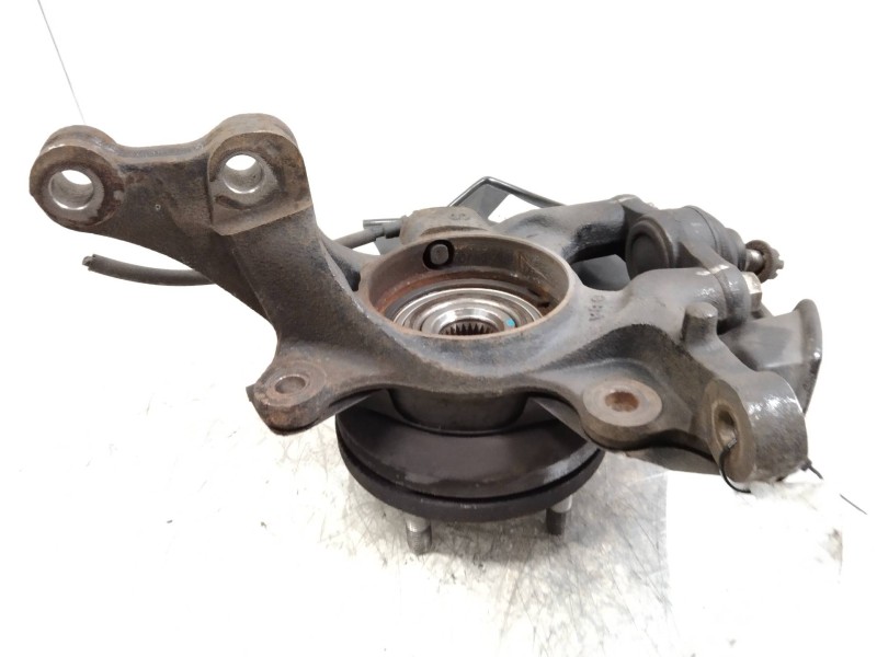 Recambio de mangueta delantera izquierda para kia carens (un) 2.0 crdi referencia OEM IAM   