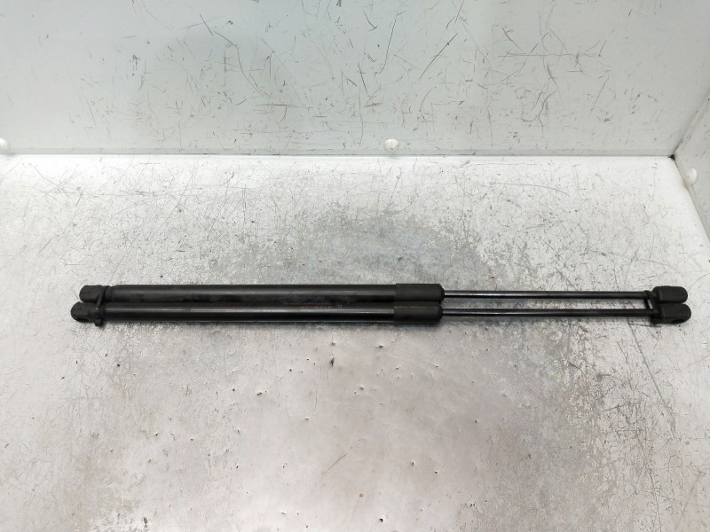 Recambio de amortiguadores maletero / porton para nissan leaf referencia OEM IAM 0946770520N 9044515SH0B 