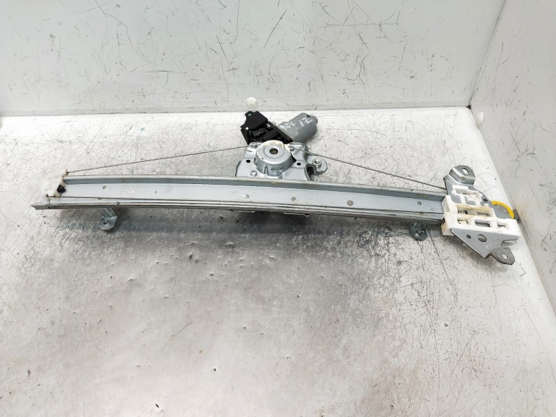 Recambio de elevalunas trasero derecho para nissan leaf referencia OEM IAM   5P