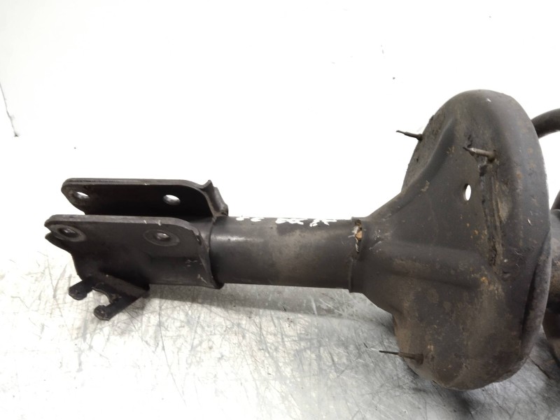 Recambio de amortiguador delantero derecho para hyundai trajet (fo) 2.0 gls referencia OEM IAM   