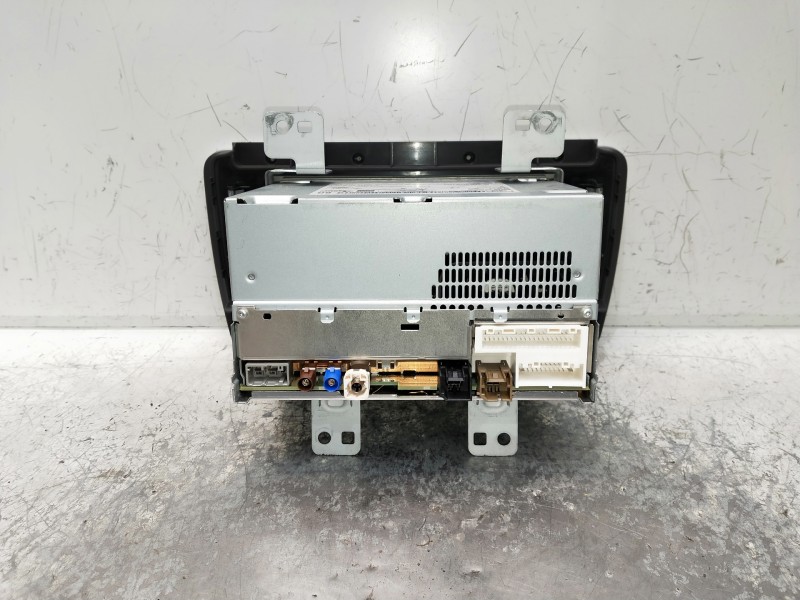 Recambio de sistema audio / radio cd para nissan leaf referencia OEM IAM   