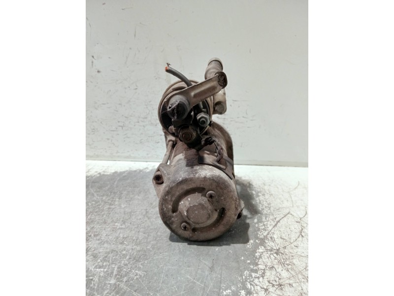 Recambio de motor arranque para mercedes clase clk (w208) coupe referencia OEM IAM A0051513601 63111023 
