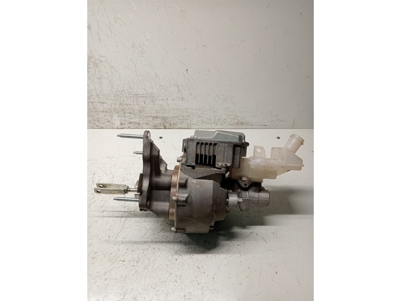 Recambio de servofreno para nissan leaf referencia OEM IAM EAC103503A  