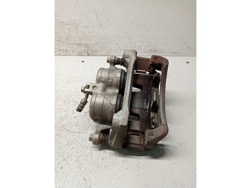 Recambio de pinza freno delantera izquierda para nissan leaf referencia OEM IAM   